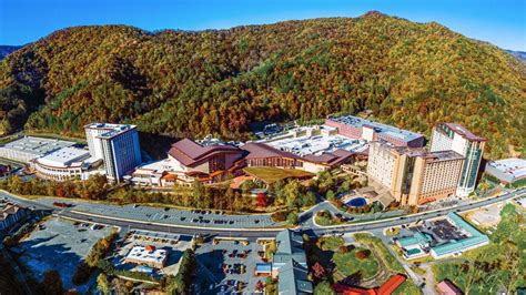 Cherokee casino near gatlinburg tn There are 165 stairs and then a quarter mile trail to the observation area